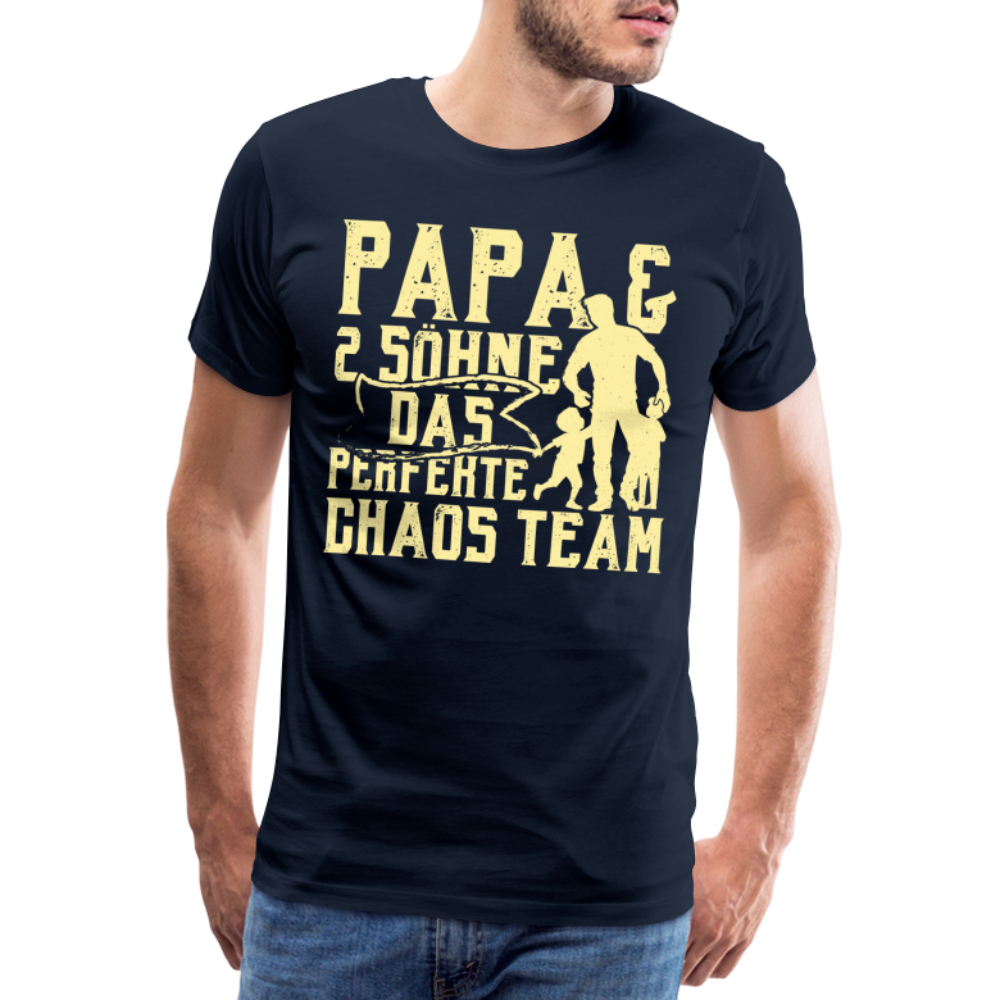 Papa & 2 Söhne Chaos Team lustiges Premium T-Shirt Herren - Navy
