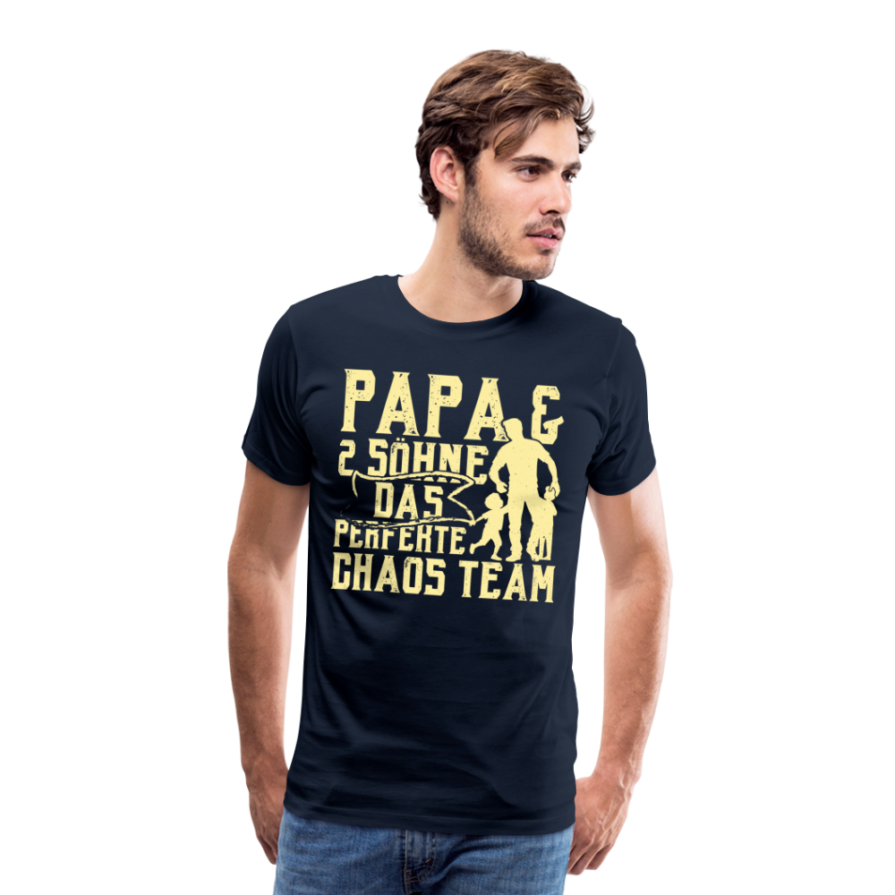 Papa & 2 Söhne Chaos Team lustiges Premium T-Shirt Herren - Navy